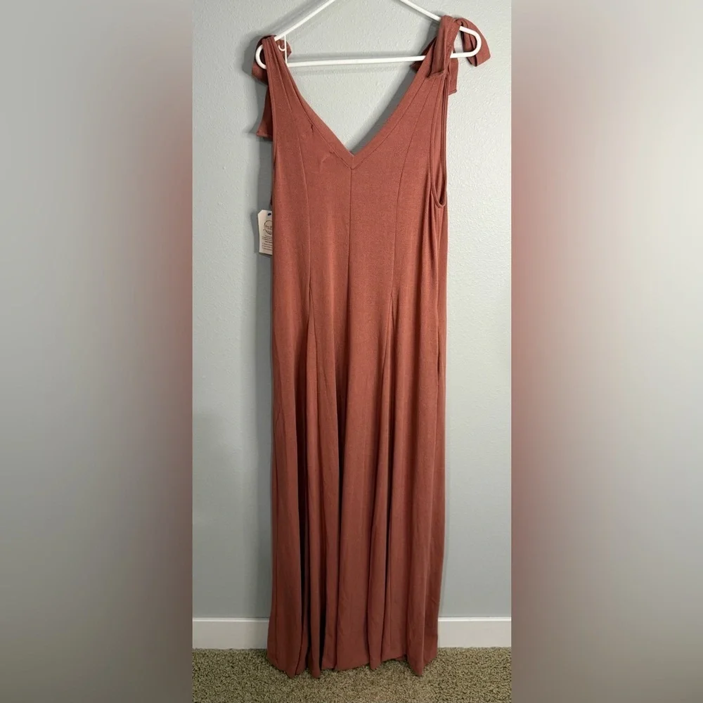NWT Bucketlist Jumpsuit Wide Legs Medium